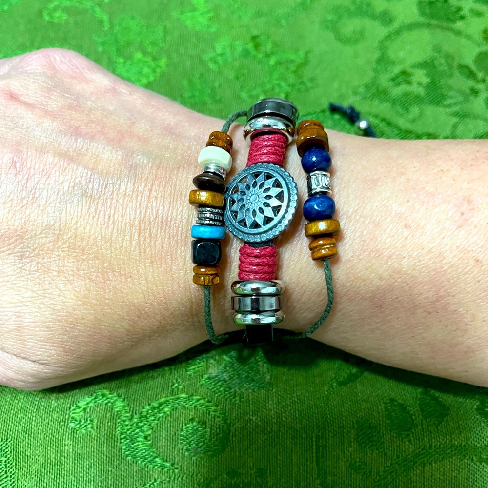 *NEW**Bohemian inspired bracelet, unisex style - Picture 4 of 5